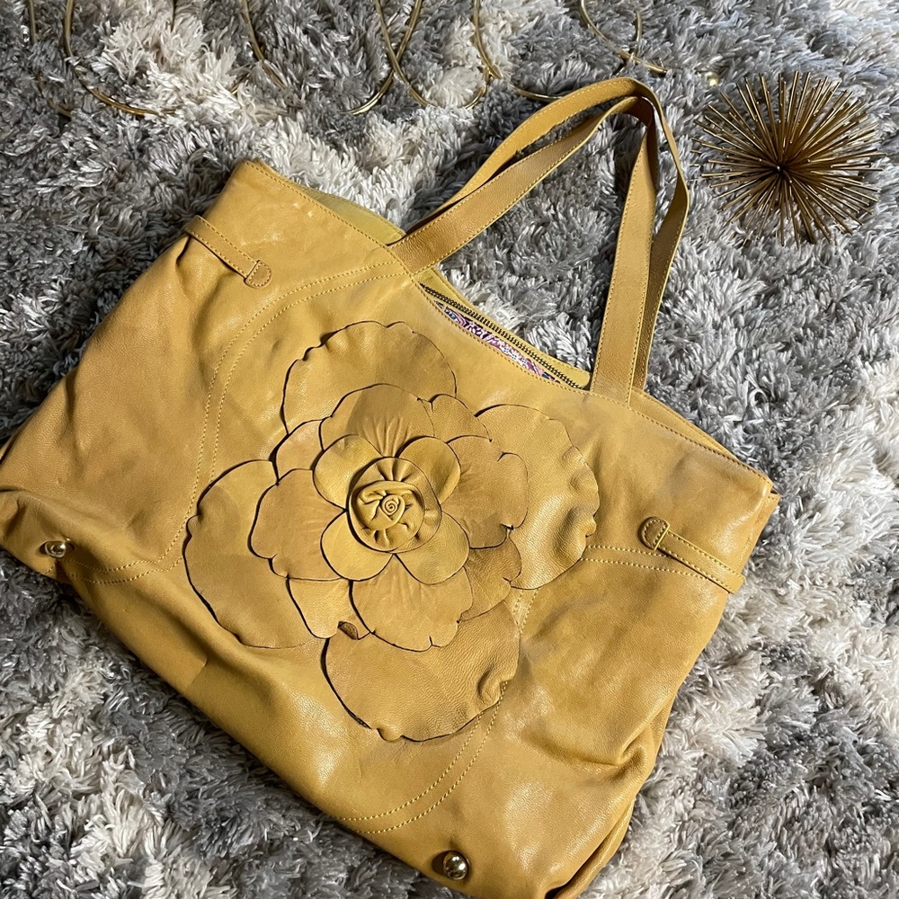 Soriana Leather Bag